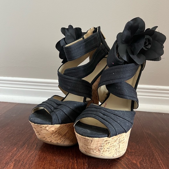 Justfab Sexy Wedges - Picture 4 of 5